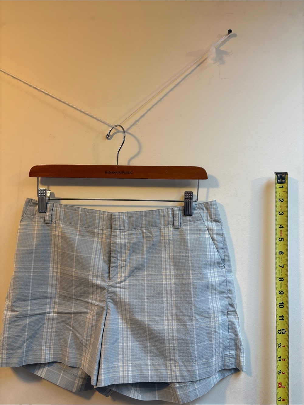 Banana Republic Light Blue Plaid Women's Shorts Mint Rare Vintage classy